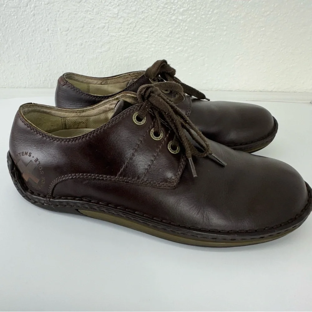 Dr Martens Felix Casual Lace Up Shoe Mens 10 Brown Leather Oxford AW004 academia